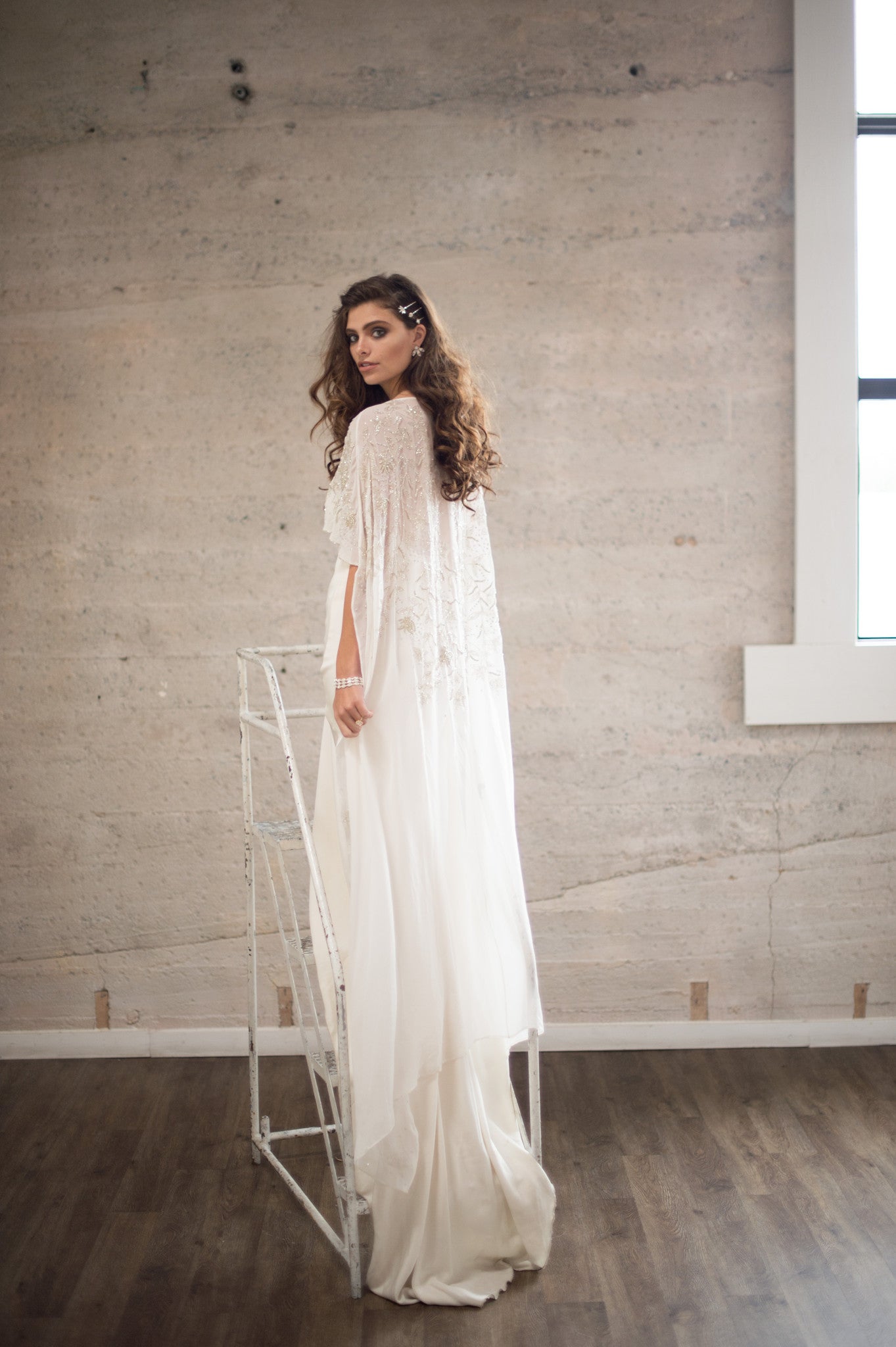 IVANA CAPE