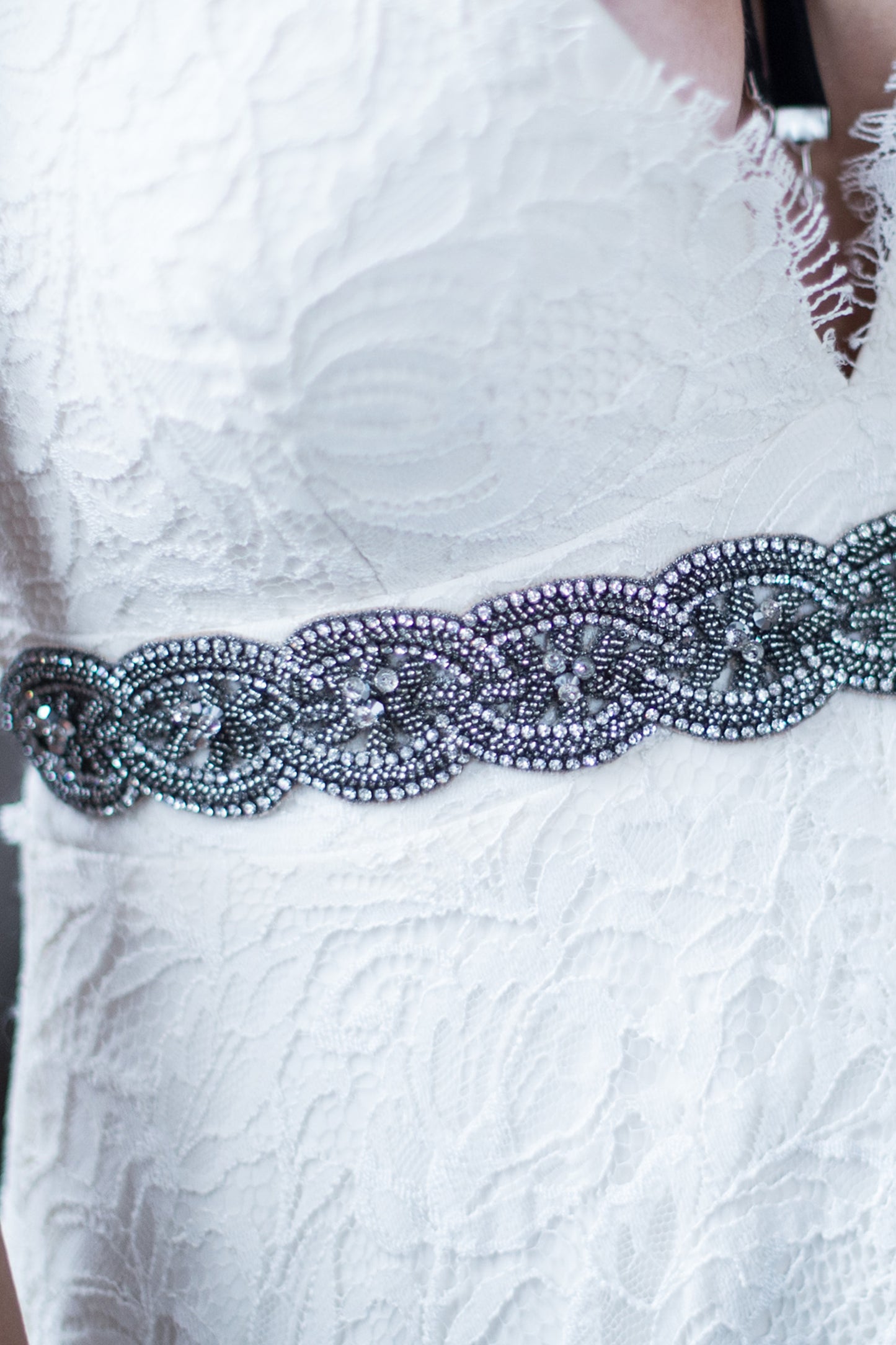 JEWEL SASH - GUNMETAL