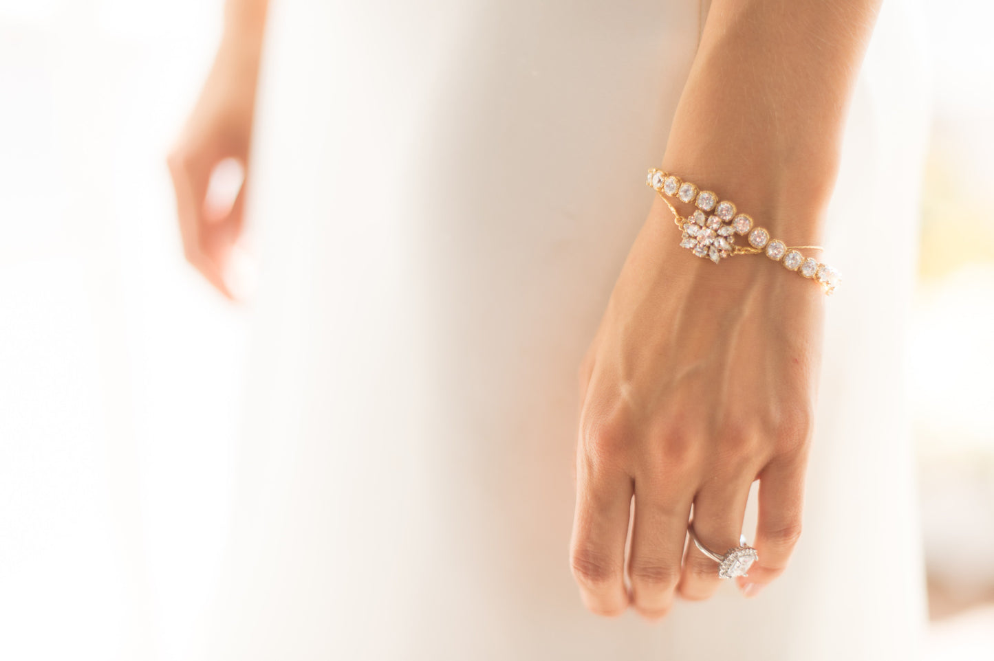 TORI BRACELET- GOLD