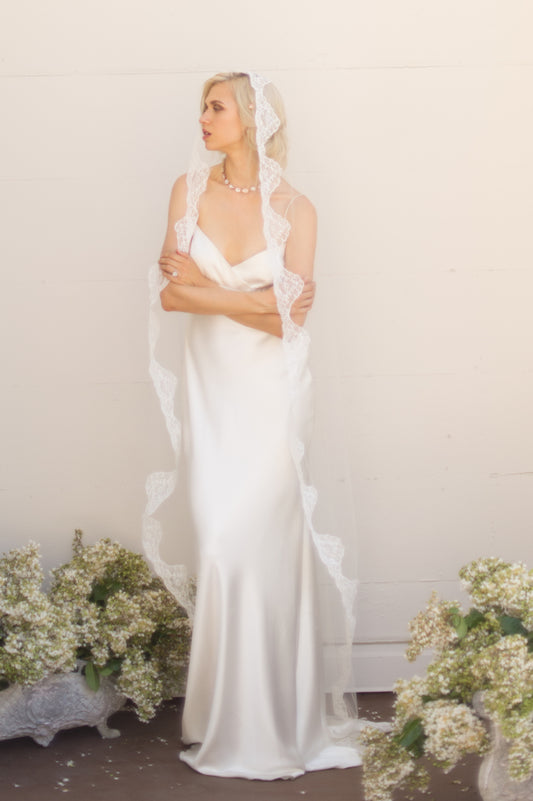 Lace Mantilla Veil for Wedding Dress Ivory Chantilly Lace Bridal Veil Spanish Lace Drop Veil Custom Length Veil Lace Chapel Veil, GISELLE VEIL Camilla Christine Bridal Accessories Wedding Jewelry Bridal Style Inspiration Fashion Ideas Trends for Bride