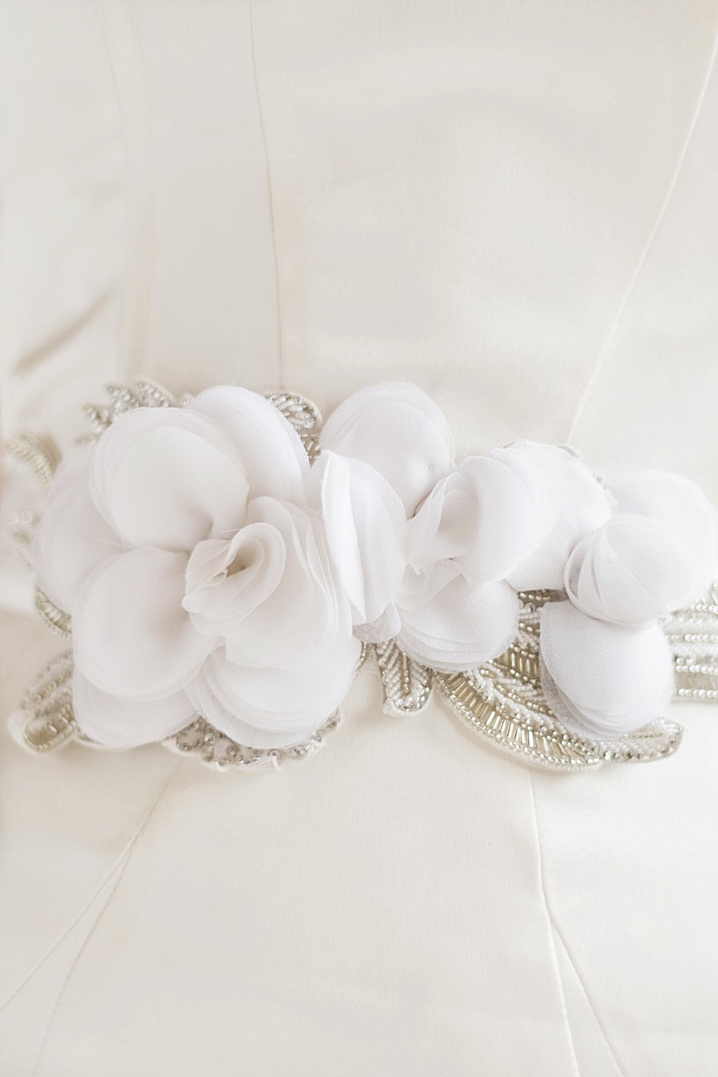 FLORA SASH- OFF WHITE