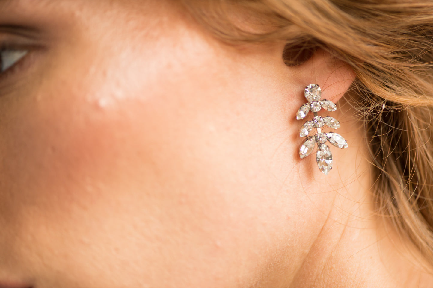 IRIDESSA EARRINGS - GOLD