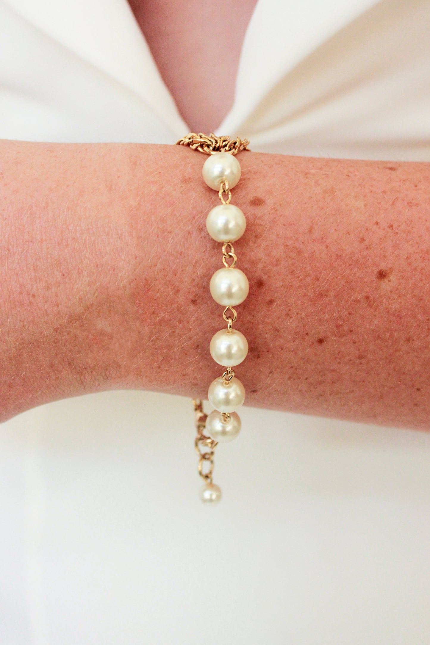 Gold Bracelet Pearl Bead Bracelet Gold Chain Charm Bracelet Pearl Dainty Layering Bracelet Bridesmaid Gift Boho Wedding Jewelry Simple, KAI bracelet for Her, for Bride, for Bridesmaid Gift , for Mother of the Bride, for Wedding Guest or Special Occasion by Camilla Christine Bridal Jewelry and Wedding Accessories. Bridal Style Inspiration Trends for Bride, Wedding Ideas