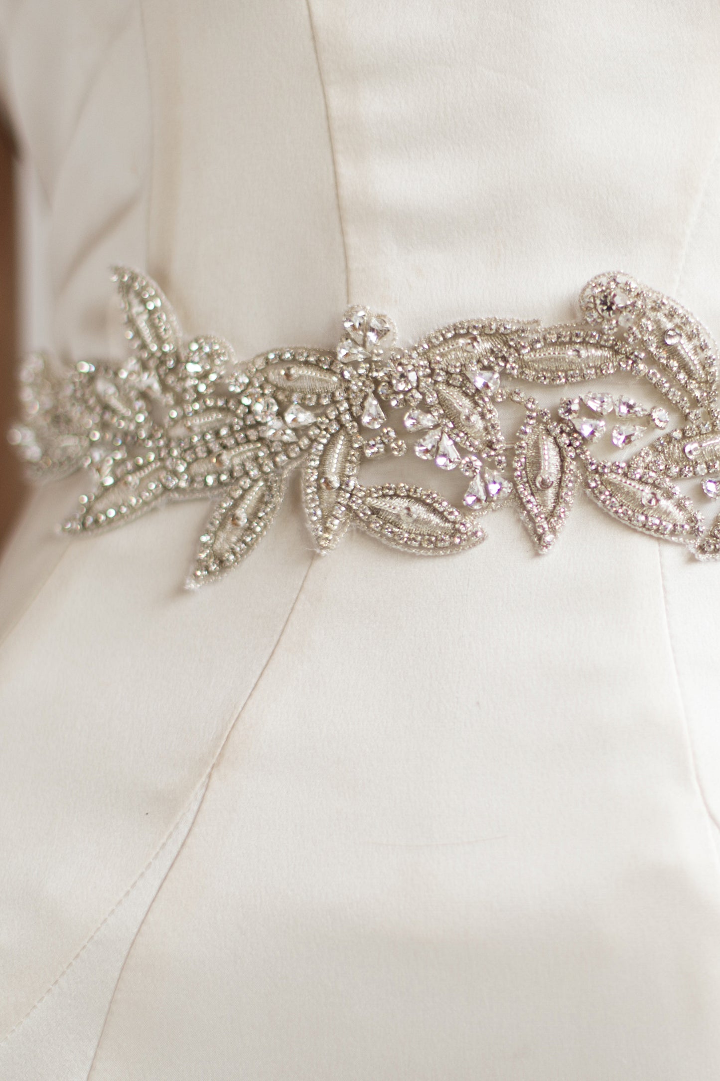 HYACINTHE SASH - SILVER