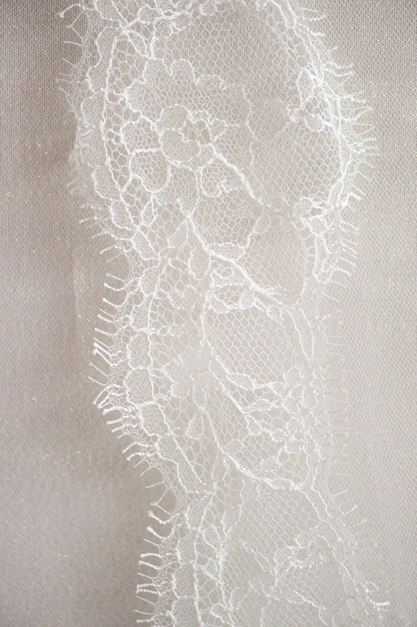 LETITIA STANDARD VEIL