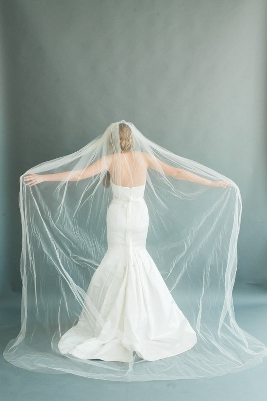 LULU VEIL- IVORY