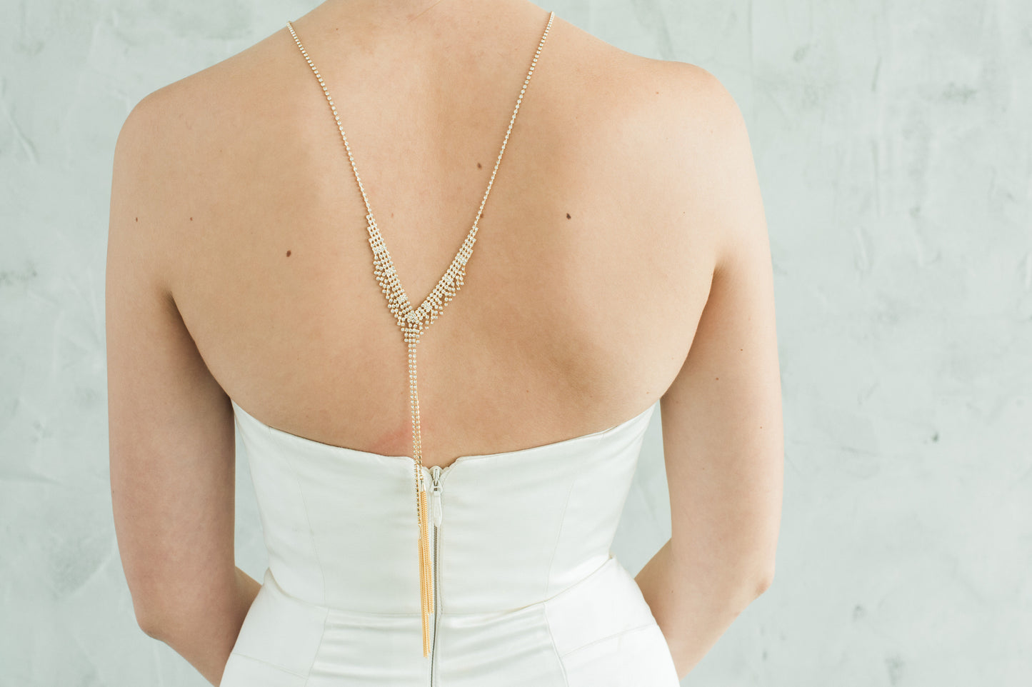CAROLINE NECKLACE- GOLD